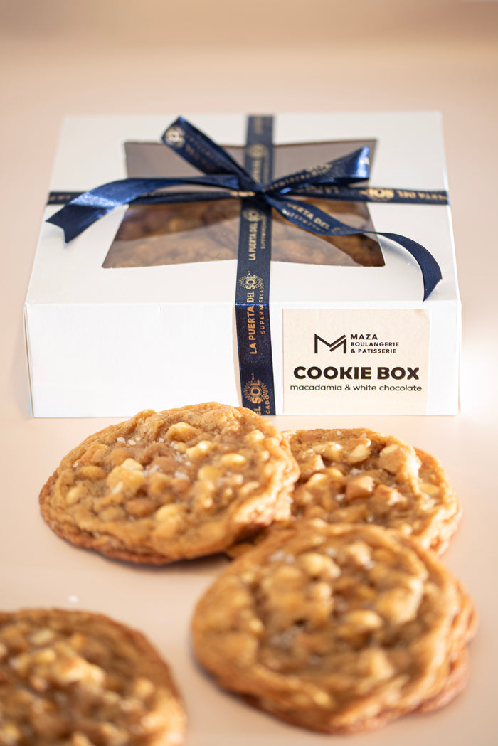Cookie Box -  6 Ghirardelli White Chocolate Chip & Macadamia Cookies